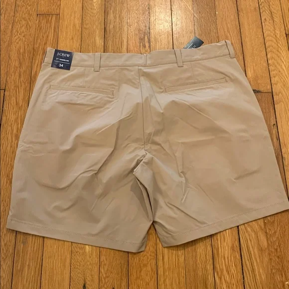 J Crew Tech Shorts - Picture 5 of 5